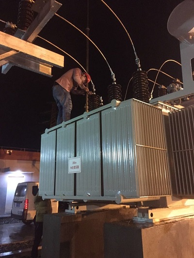 高海拔宇宙线观测站实现通电