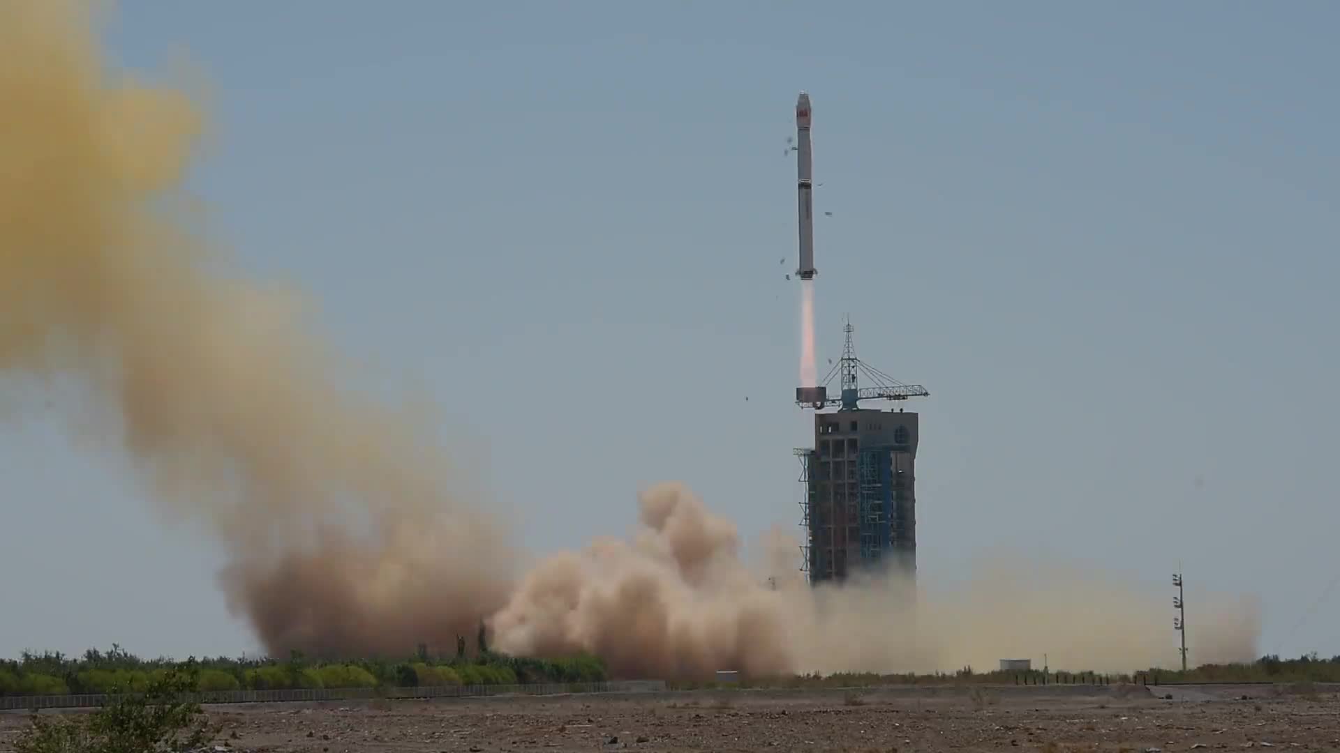 【HXMT】2017年6月15日在酒泉发射